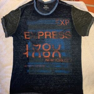 Express Shirt Men’s Large New York Logo Shorts Sleeve Crew Neck